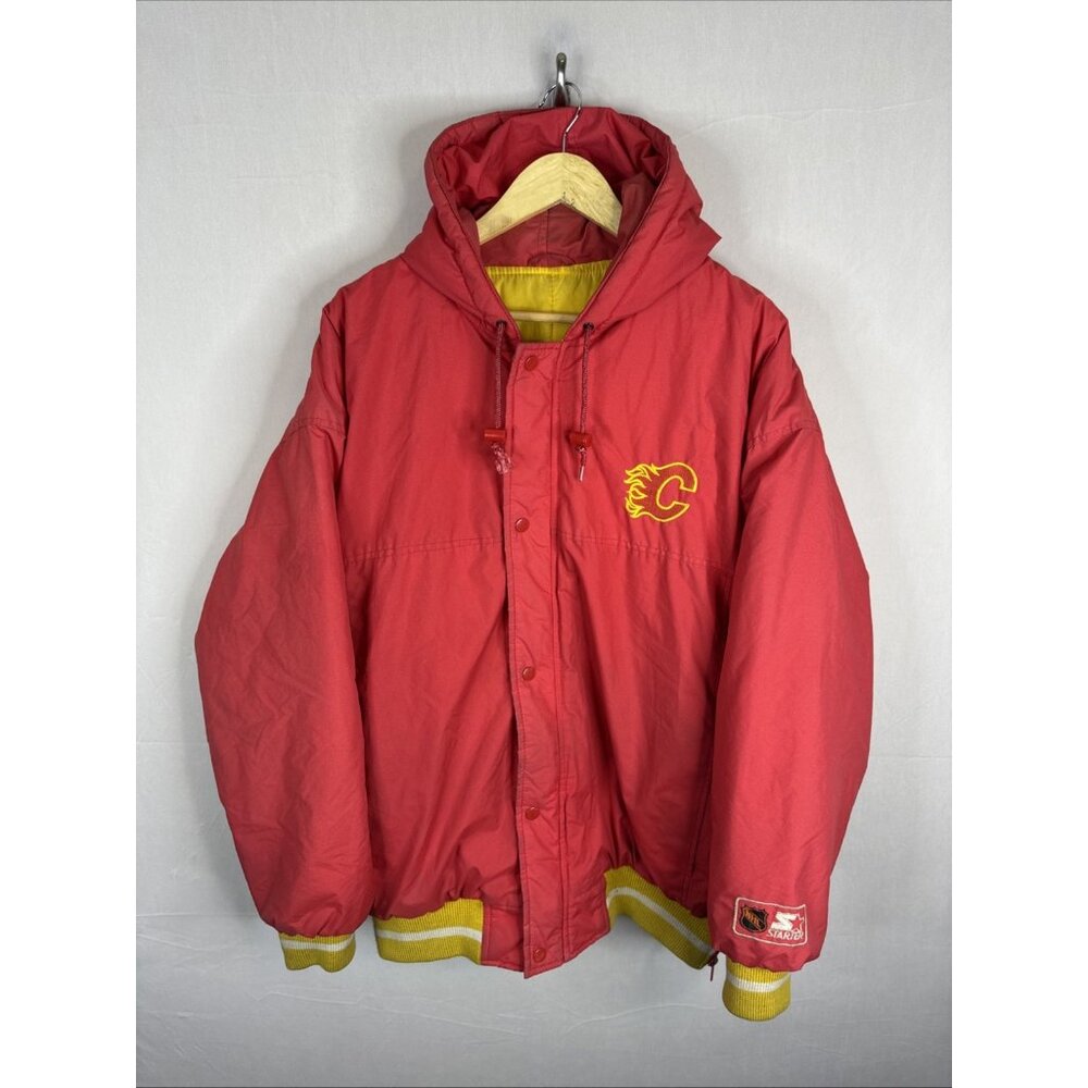Vintage Starter Calgary Flames‎ Hooded Jacket NHL Red Yellow L Quilted 90s